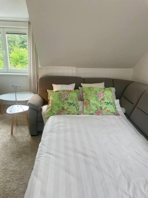 Sonnige Wohnung Am Lindenberg Lohfelden ภายนอก รูปภาพ